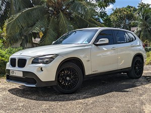 BMW X1 JEEP FOR RENT