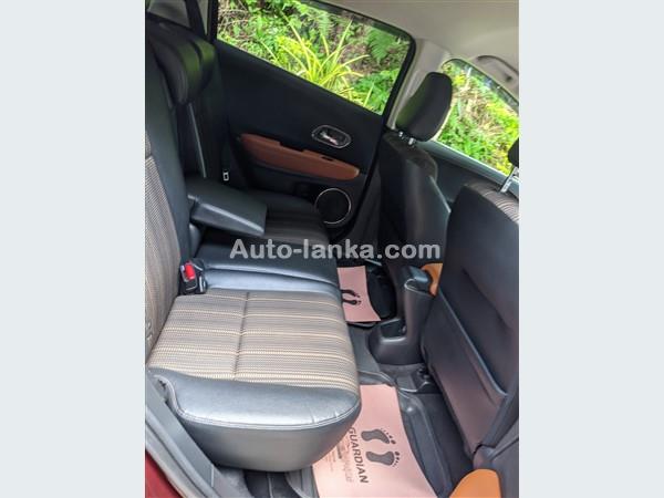 Honda Vezel for Rent