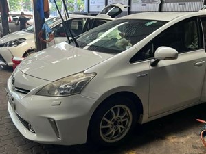 Prius alpha