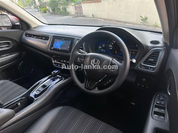 HONDA VEZEL AVAILABLE FOR RENT