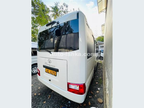 Bus For Hire - Luxury AC 28 Seater