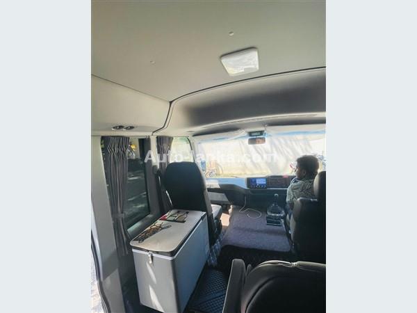 Bus For Hire - Luxury AC 28 Seater