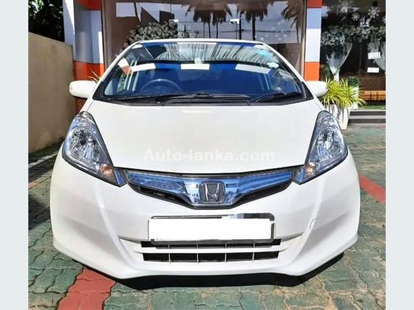 Honda fit for rent