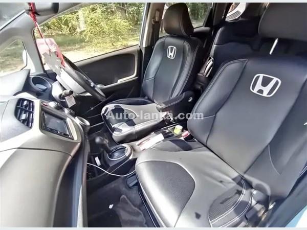 Honda fit for rent