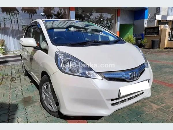 Honda fit for rent