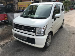 rent a car Suzuki Wagon R