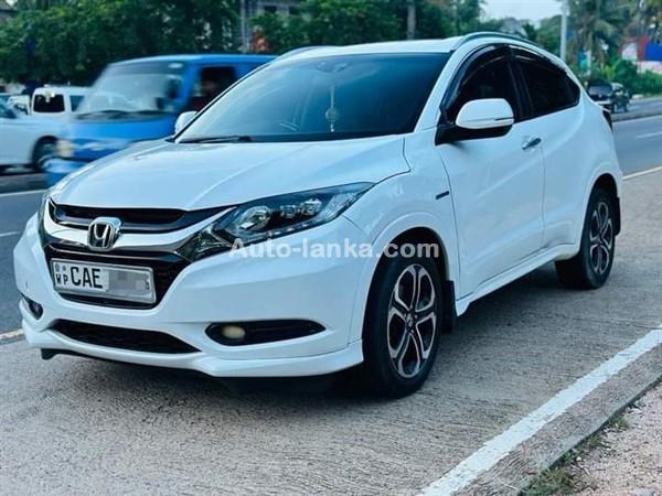 HONDA VEZEL FOR RENT