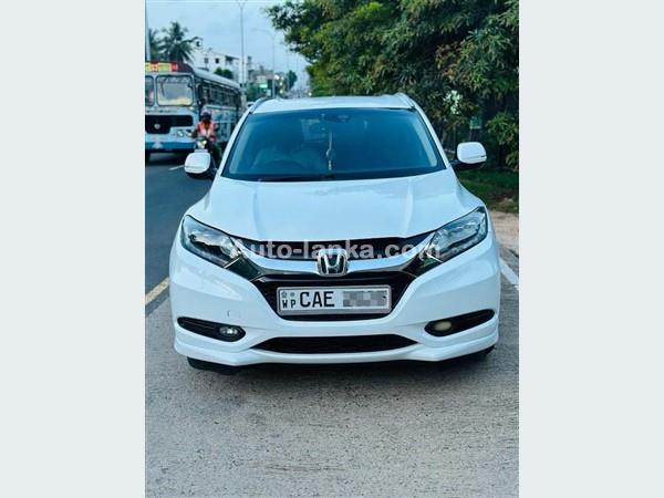 HONDA VEZEL FOR RENT