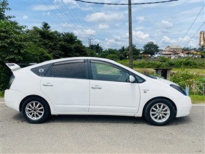 Prius 2nd gen hybrid