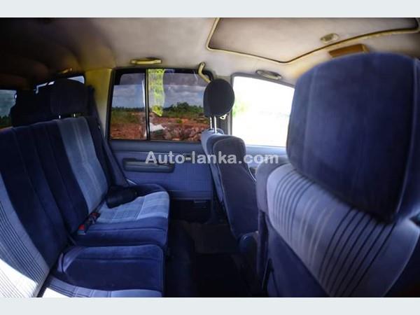 Land Cruiser BOX PRADO FOR RENT