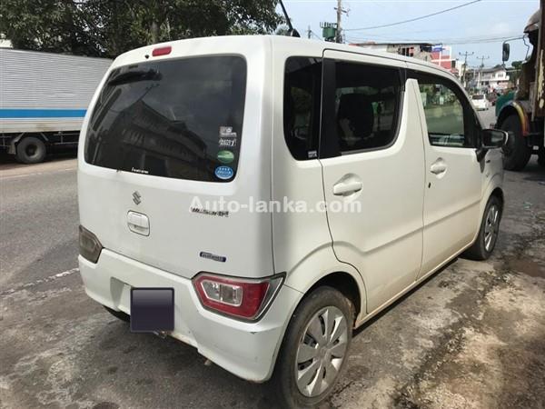 rent a car Suzuki Wagon R