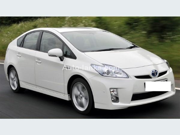 rent a car Toyota Prius