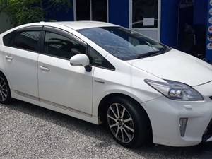 prius car for rent