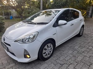 Toyota Aqua For Rent