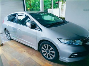 Honda Insight for Rent