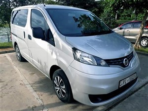 Nissan NV200 For Rent