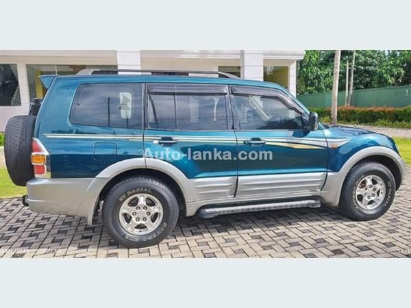 Mitsubishi Montero Jeep for Rent