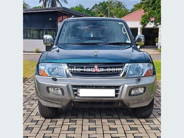 Mitsubishi Montero Jeep for Rent