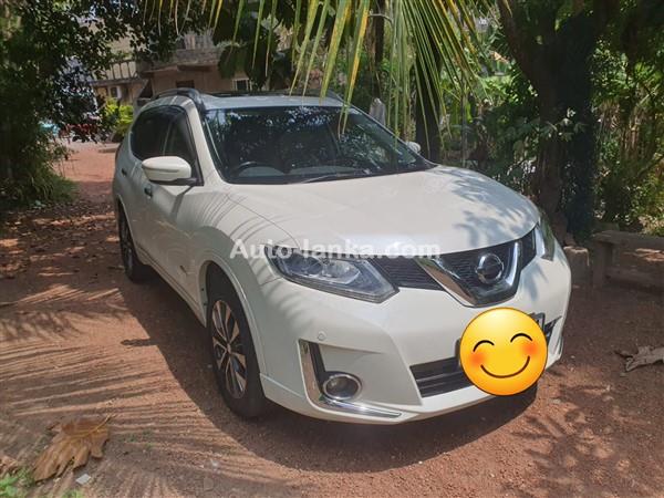 Nissan xtrail hibrid