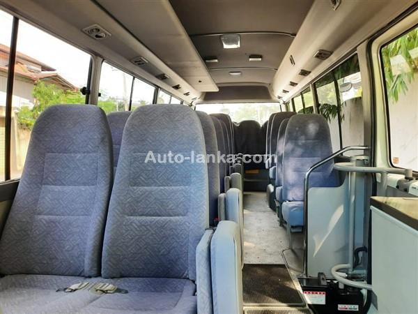 28 Seater A/C Bus For Hire