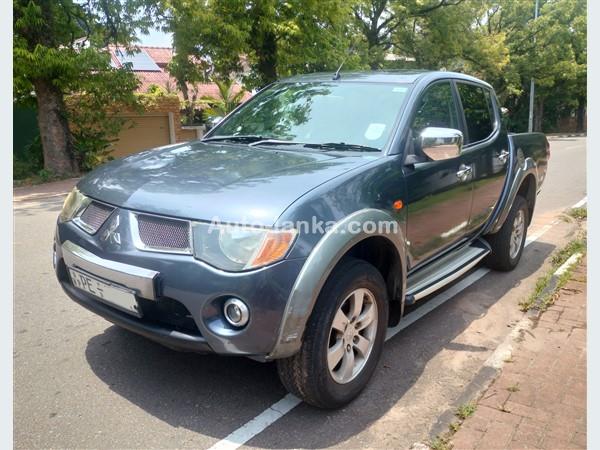 Rent a Car Mitsubishi L200 Double Cab