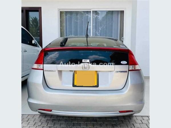 Honda Insight for rent