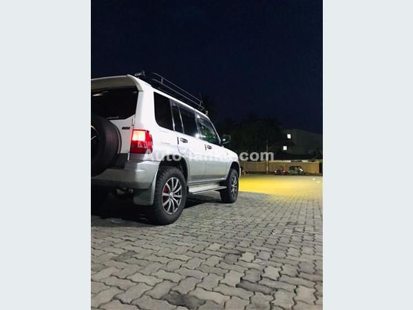 Mitsubishi Pajero IO GDI For Rent
