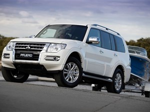 Mitsubishi Montero for Long Term Rent