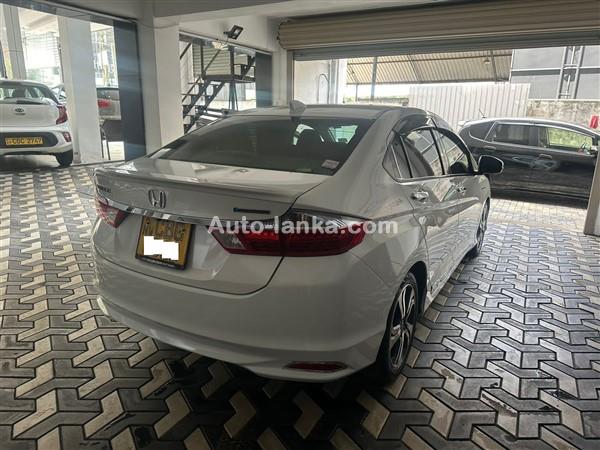 RENT A CAR- HONDA GRACE