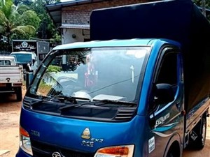 8 Feet Lorry For Rent