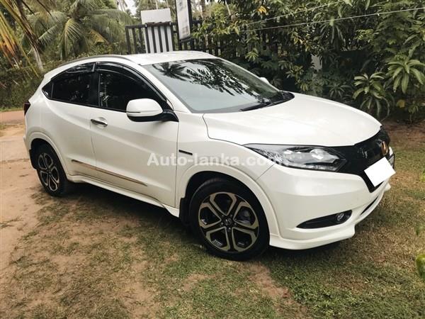 Honda Vezel For Rent