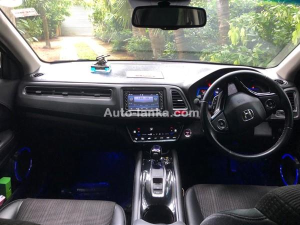 Rent a car Honda Vezel