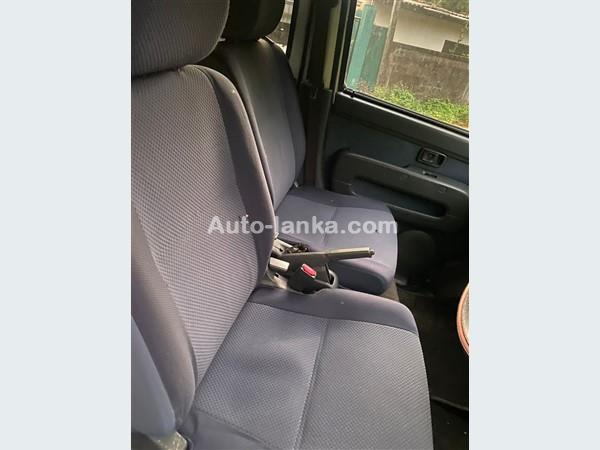 Hijet 7 Seater Auto Gear van For Rent