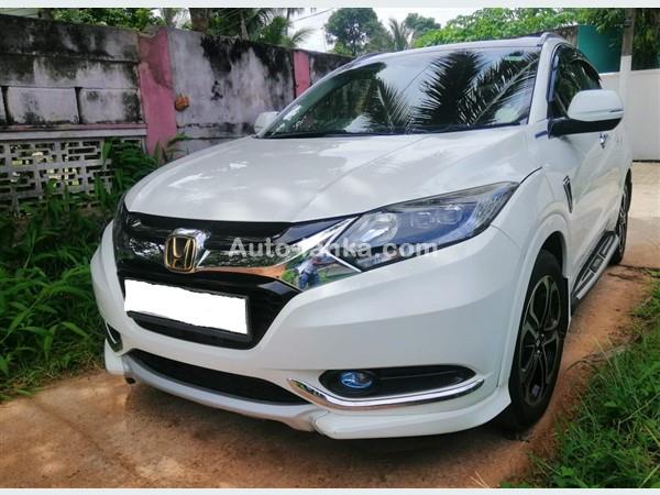 Rent a car honda Vezel