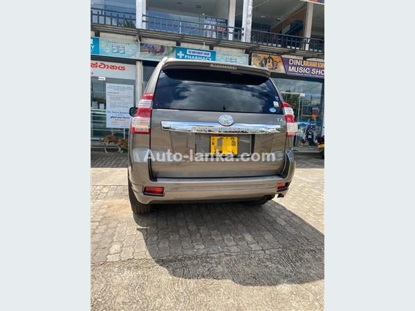 Rent for Prado 150
