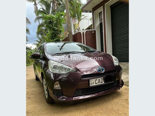 Toyota Aqua for Hires (With Driver)