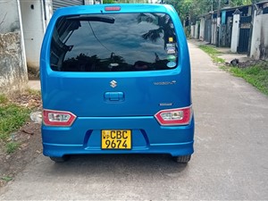 For rent aqua car Long term Km3000