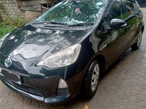 For rent aqua car Long term Km3000