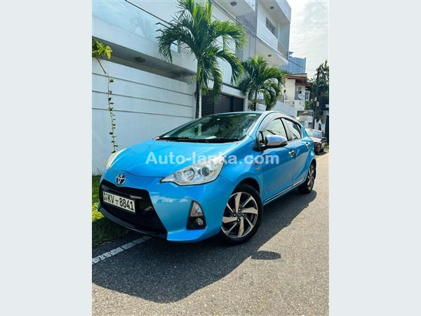 Rent a car with or without driver