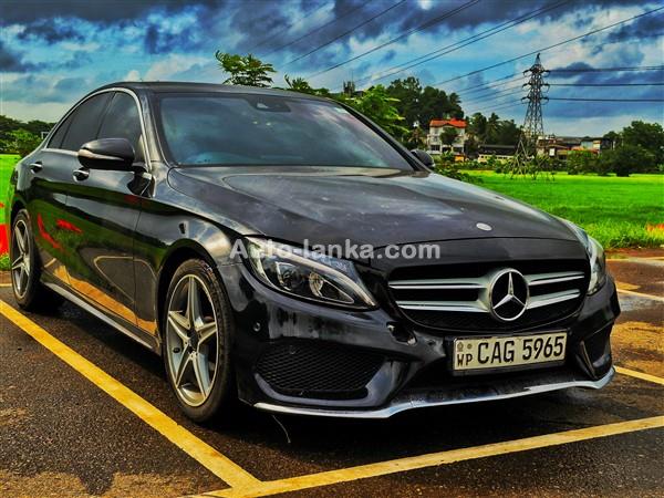 MERCHANDISE BENZ C300 (Disel hybrid )