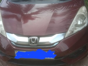Honda Fit Shuttle Hybrid for Rent