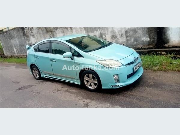 Toyota Prius for Rent