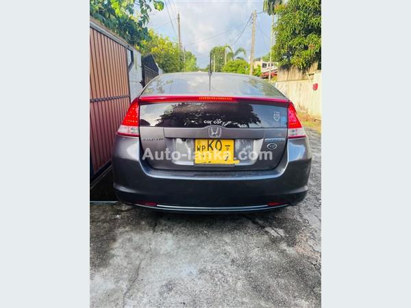 Honda Insight  For Rent