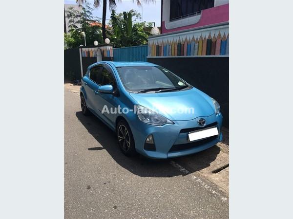 Toyota Aqua For Rent