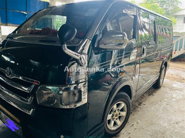 KDH VAN FOR RENT