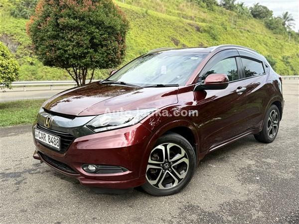 Honda Vezel Hybrid SUV for Rent