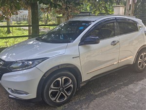 Honda Vezel for Rent