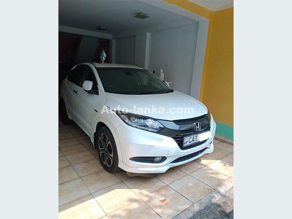 Honda Vezel For Rent