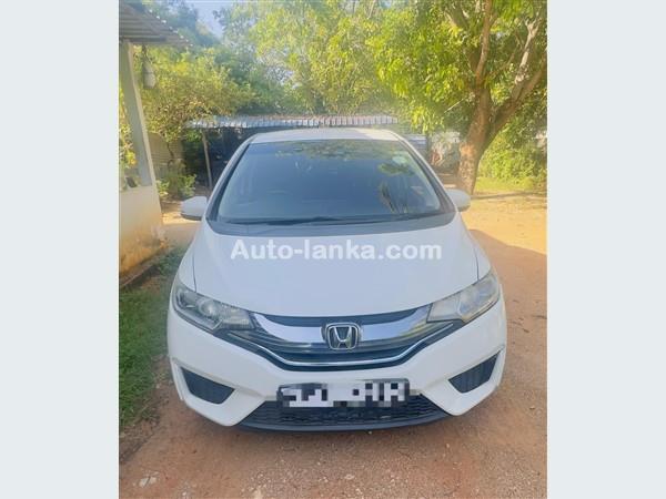 Honda Fit Gp5 Available for rent