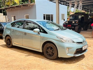Toyota aqua X urban